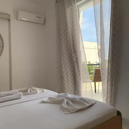 Hotel apartamentowy Manine 2*