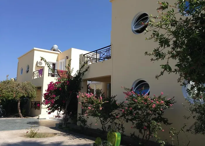 Manine Hotel apartamentowy 3*